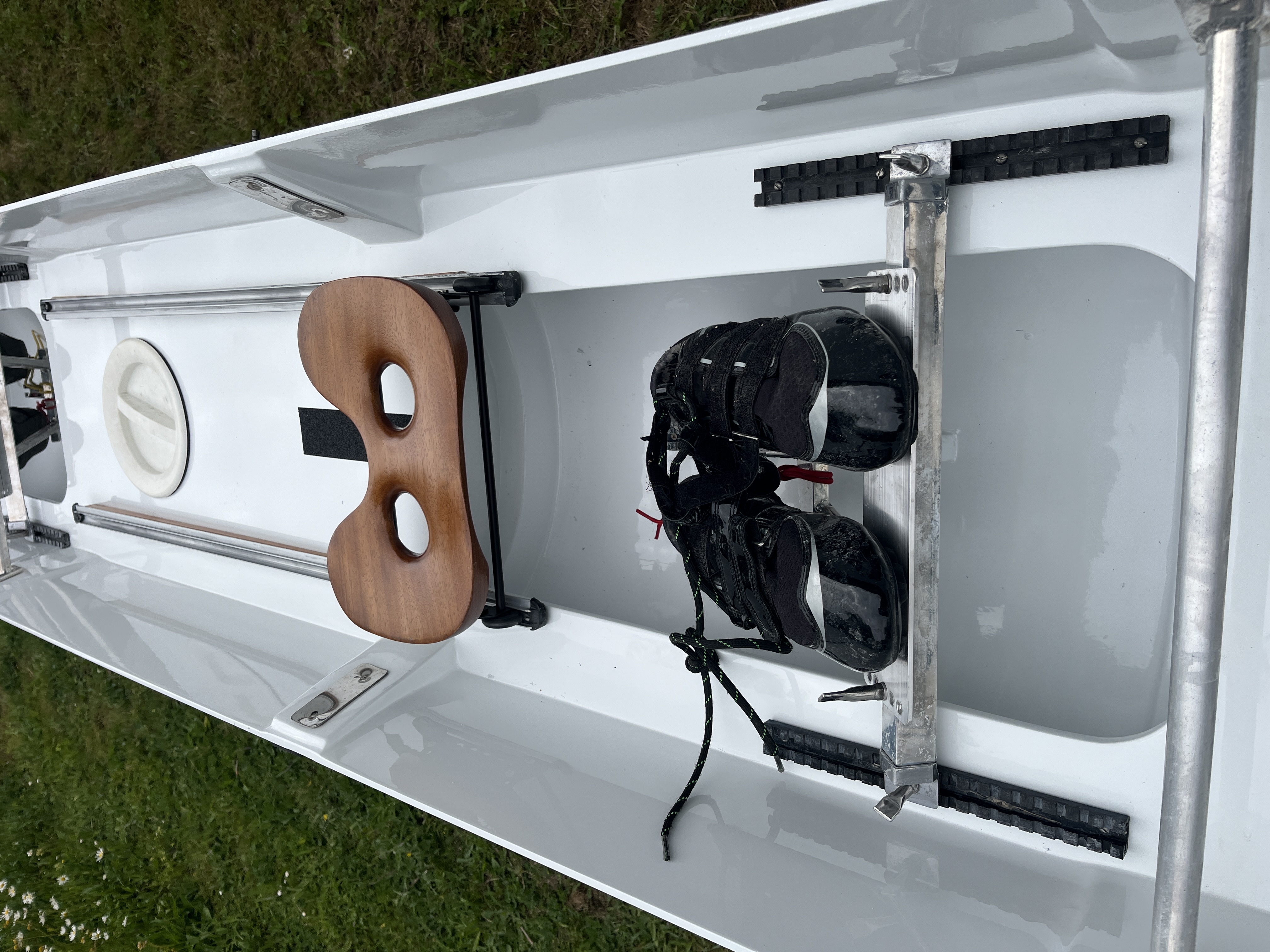 Janousek 4+ 60kg Stern Coxed - image 3