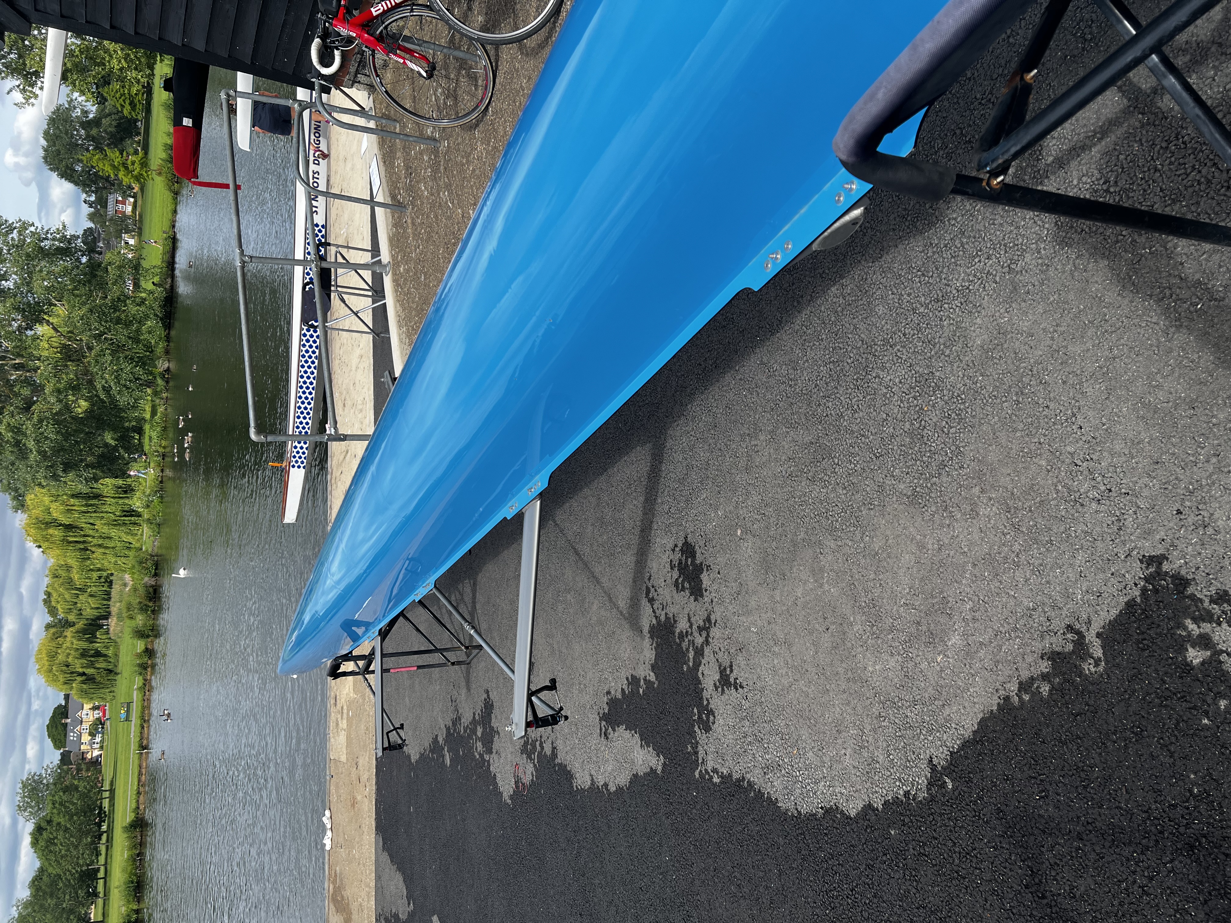 2022 WinTech 4+ 75-90kg - image 3