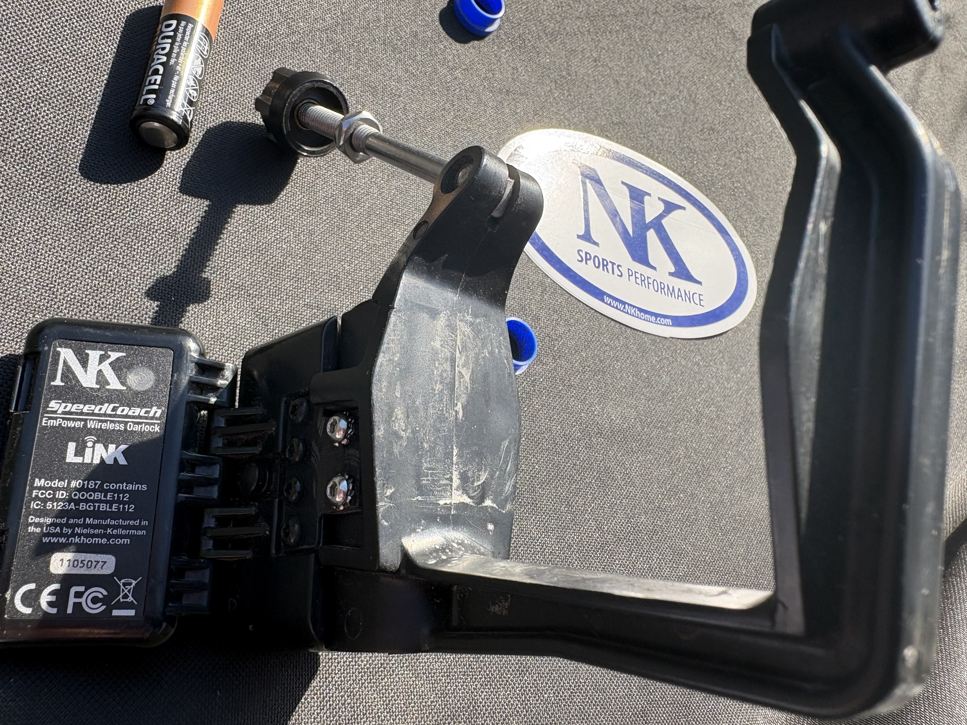 NK EmPower Oarlock - sculling - image 3