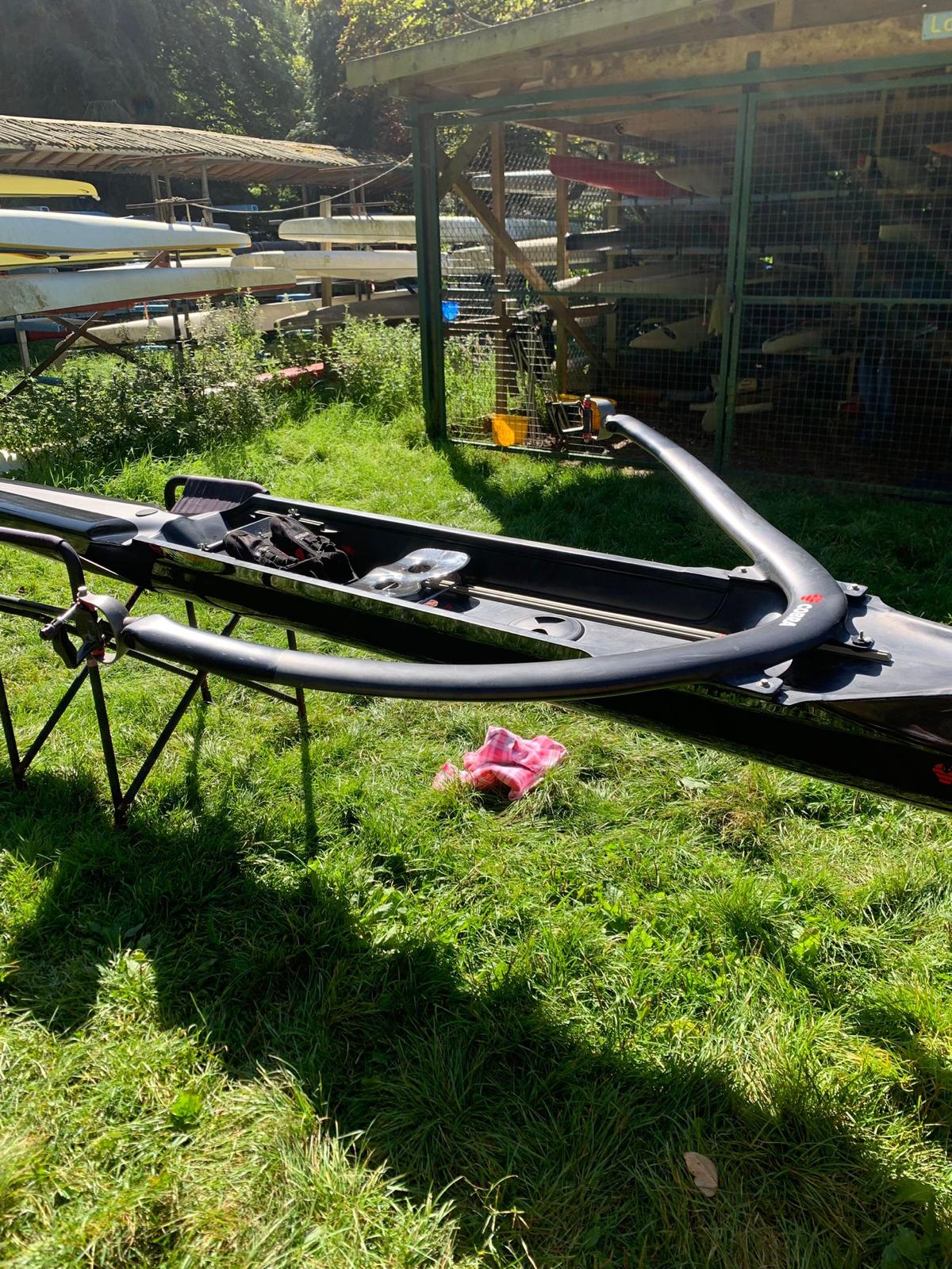 Wintech Cobra Black Single scull - image 2