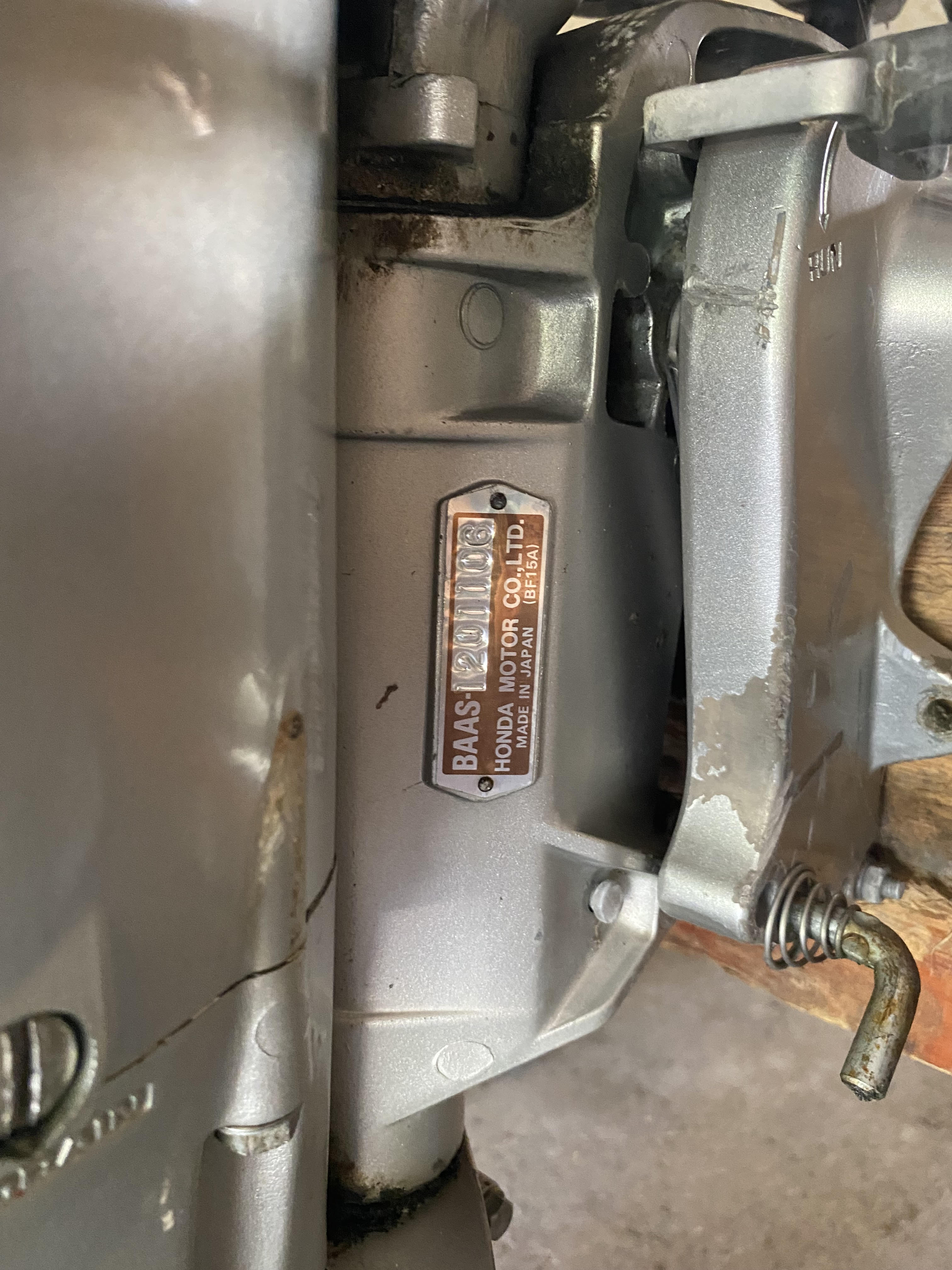 Four stroke Honda BF15A with remote throttle and stand - image 3