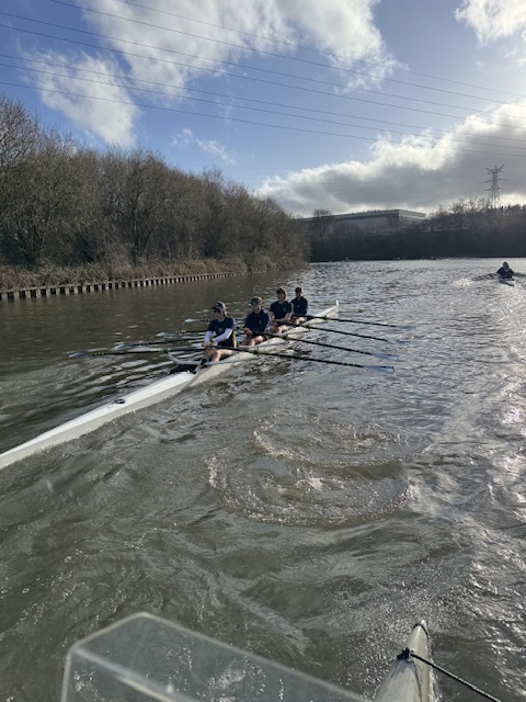 SLR 4-/4x Three available both sculling and sweep riggers - image 4
