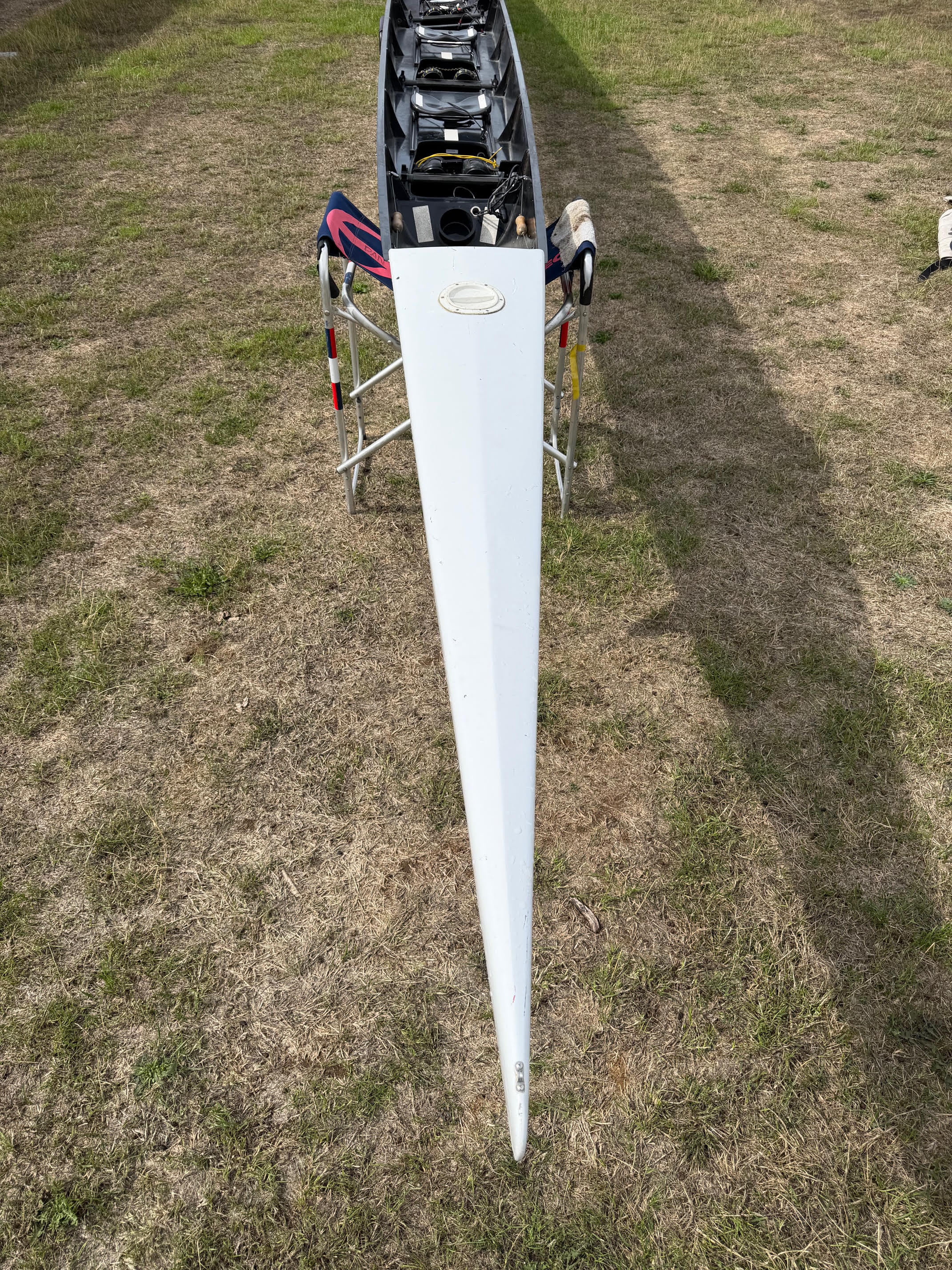 Vespoli 8 for sale. 70-84kg average crew weight - image 4
