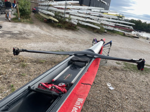 Wintech Cobra 75-85kg incl oars, boat bag, rigger bag