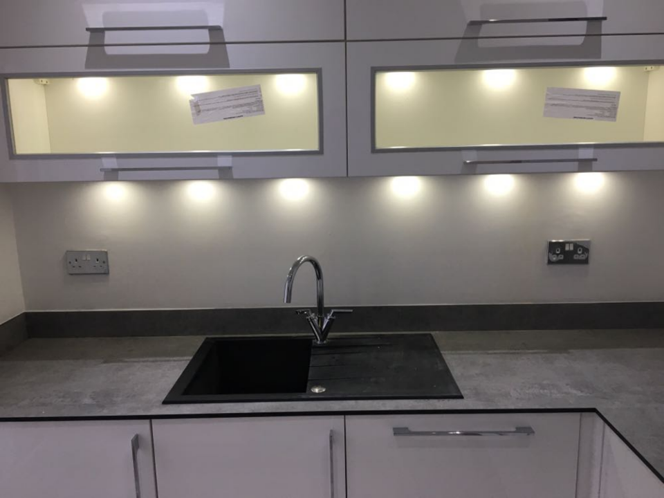 R&M Electrical LTD work photo 4