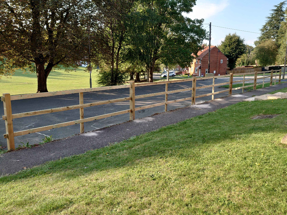 Treelands Fencing work photo 4