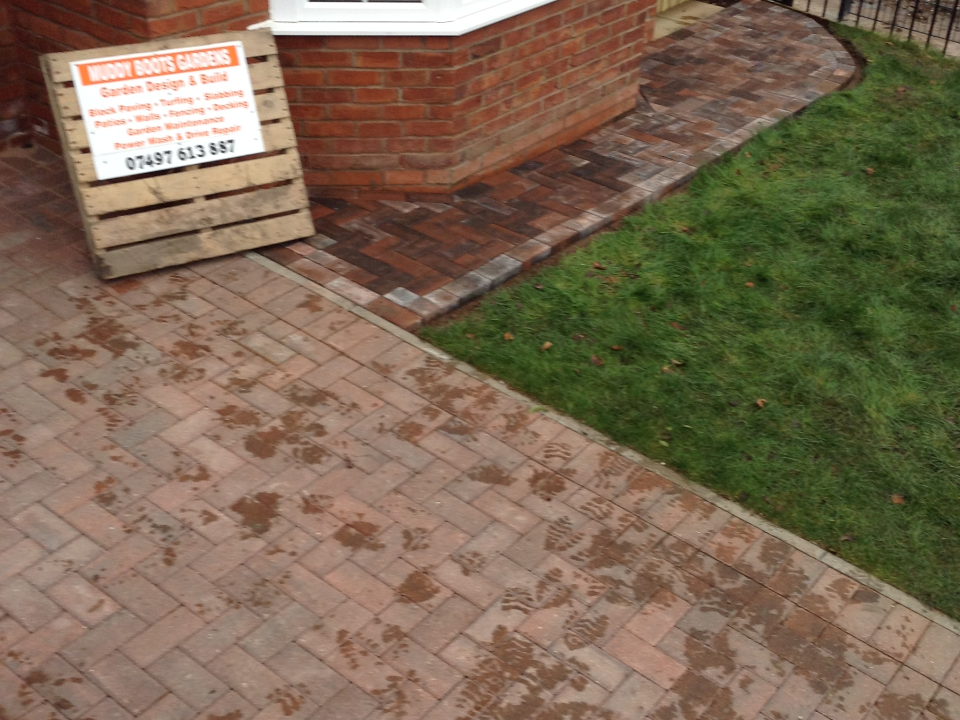 Muddy Boot Fencing & Gardens work photo 1