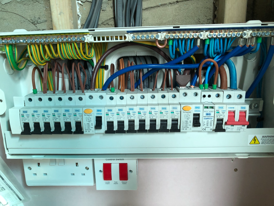 DM Electrical Contractors work photo 3