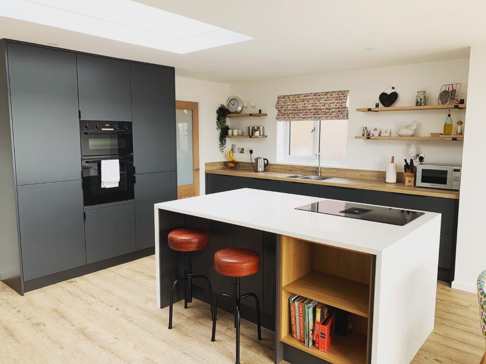 A Class Kitchens of Bedford work photo 3