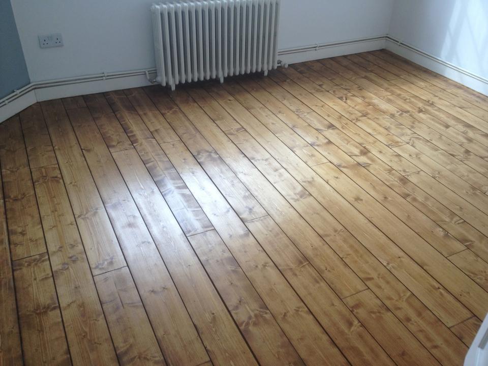 THE FLOOR STORE DIRECT LTD in London Rated People