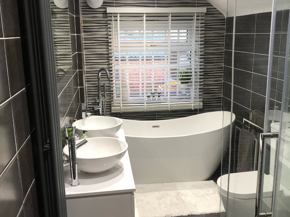 Diamond Elite Bathrooms work photo 3