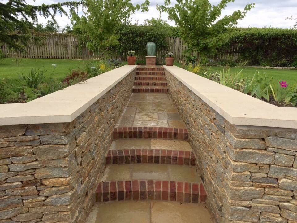 Haresfield Garden & Landscape work photo 3