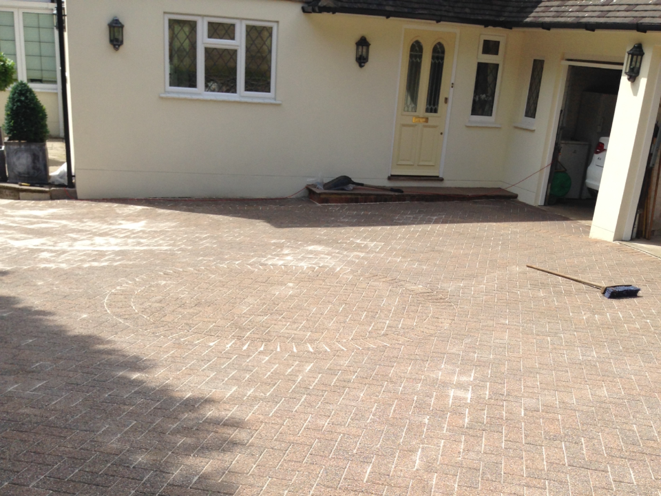 First choice garden and property maintenance in Maidstone Rated People