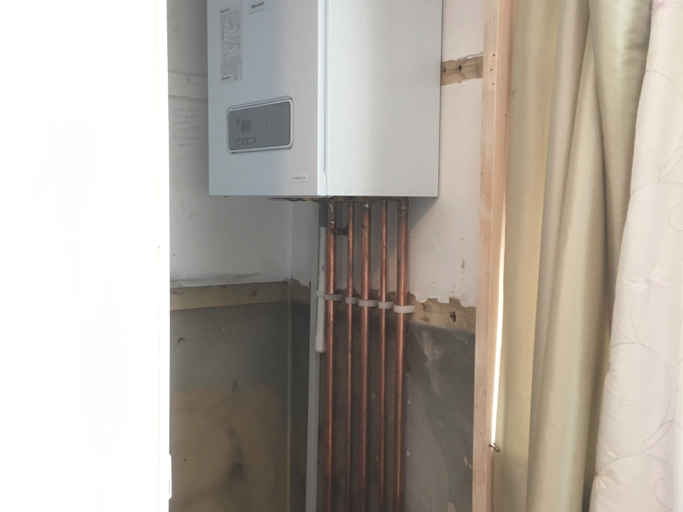 Hayes plumbing and Property services work photo 4
