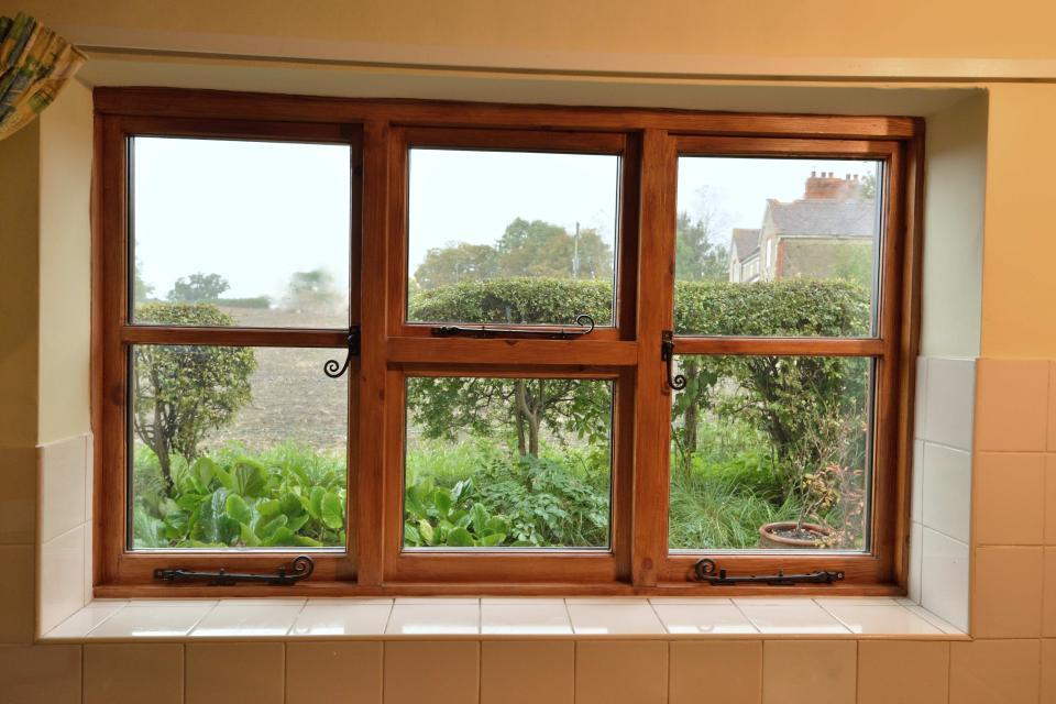 A.R.Ward work photo 1