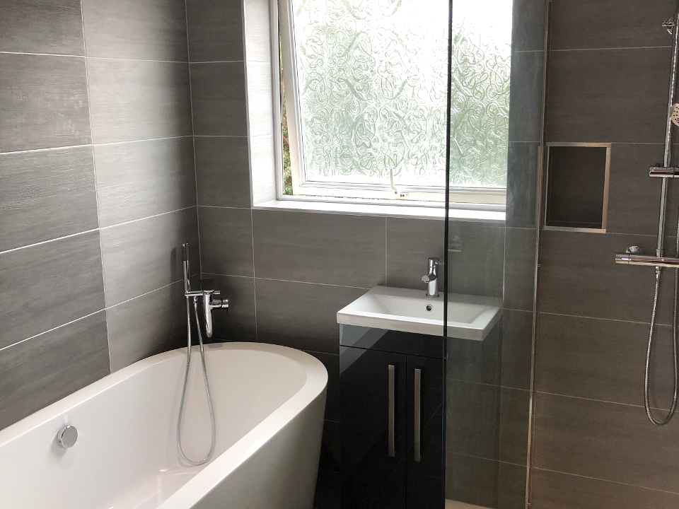 KJR HEATING LTD work photo 1