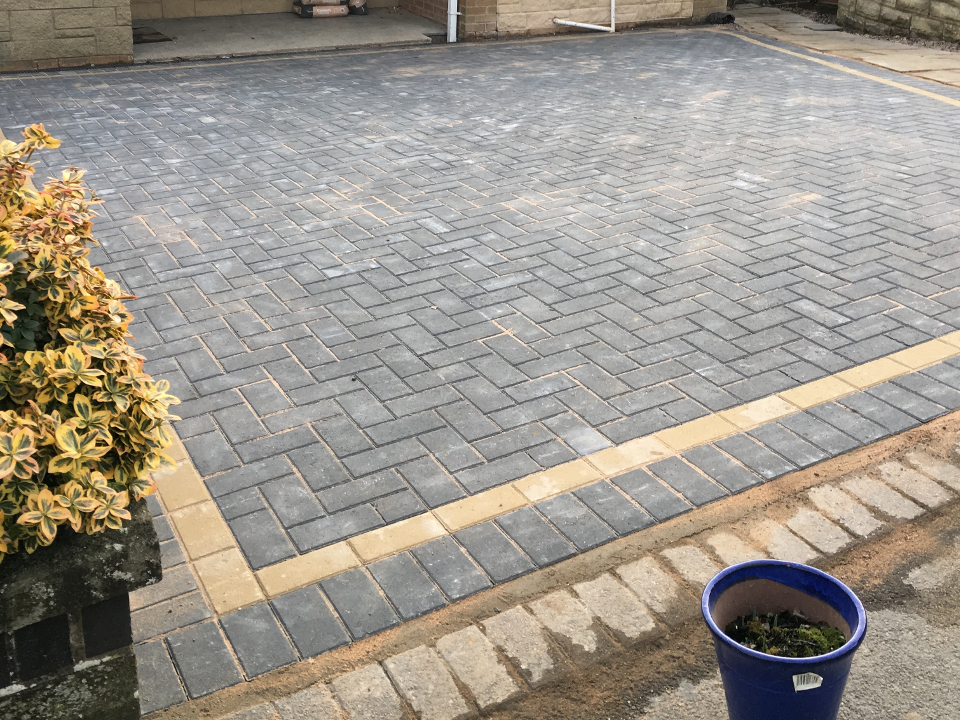 RPL PAVING & landscaping work photo 2
