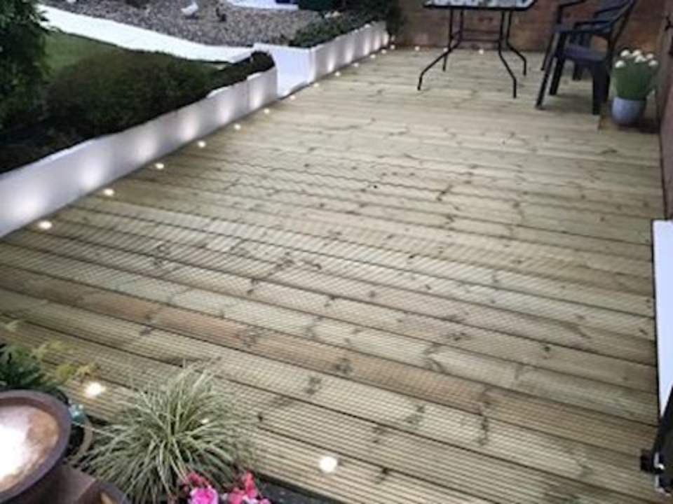 Moulton Decking and Exterior Timber Work work photo 4