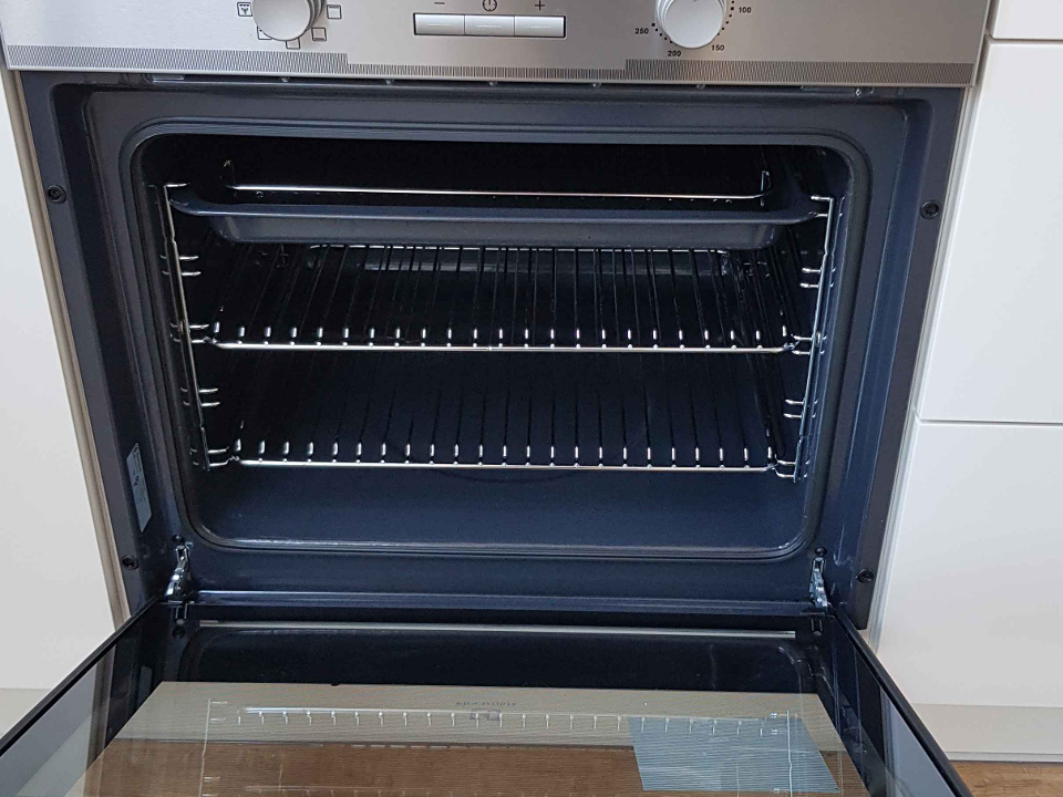 BOSS CLEANING&IRONING SERVICES LTD work photo 1