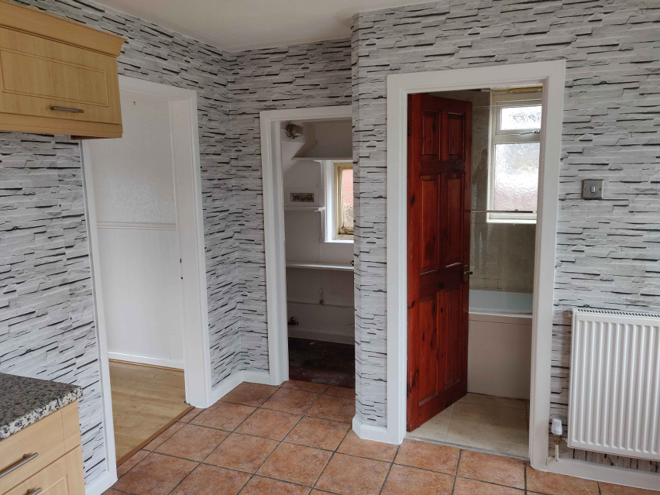 AKB Interiors & Exteriors work photo 7