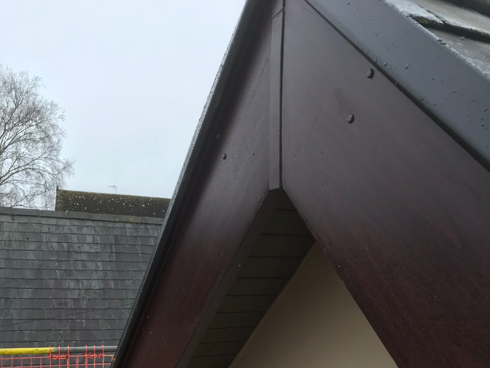 PREMIER ROOFING, GUTTERS & DRIVEWAYS LIMITED in Oxford Rated People