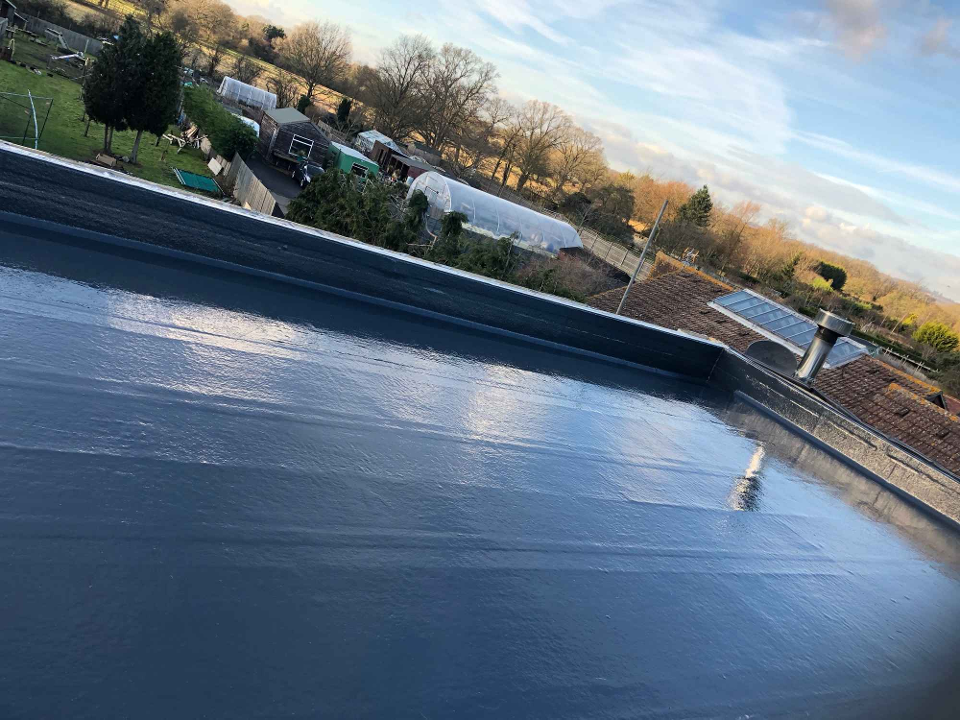 S&B FLAT-ROOFING & FIBREGLASS SPECIALISTS work photo 2