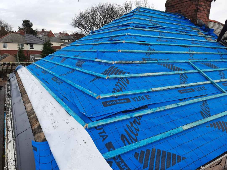 BJD Home Improvements Roofing Specialist work photo 2