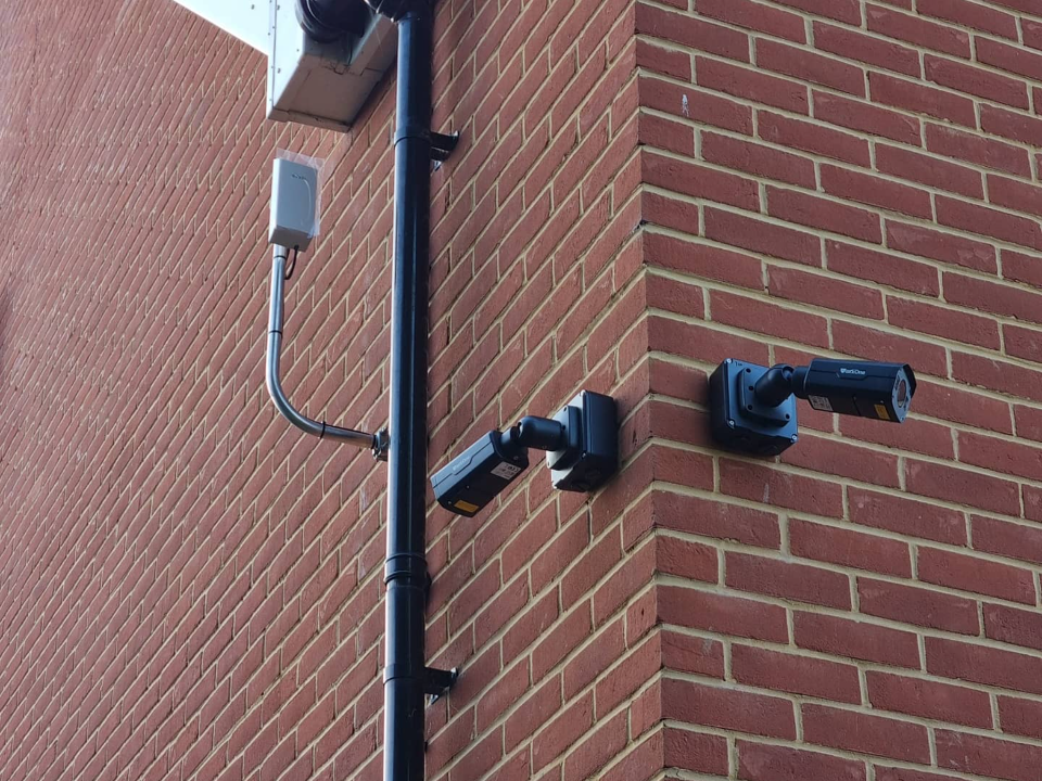 illuna Security and Electrical work photo 3