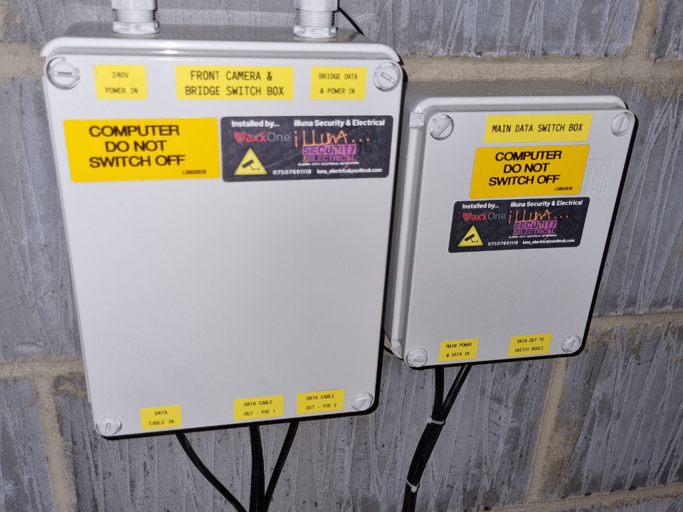 illuna Security and Electrical work photo 1