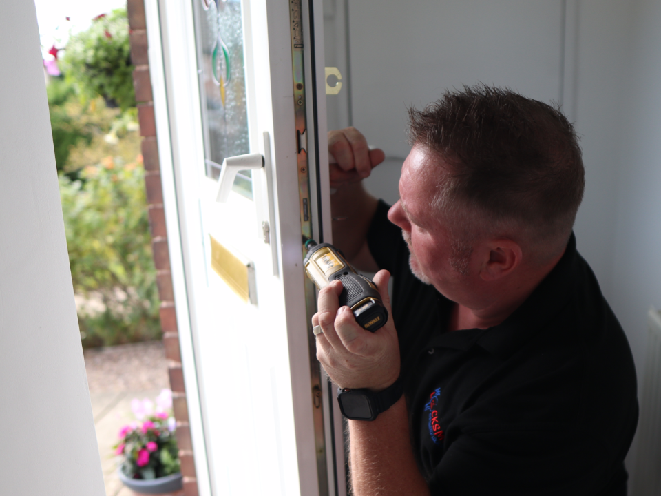 MR Locksmith work photo 2