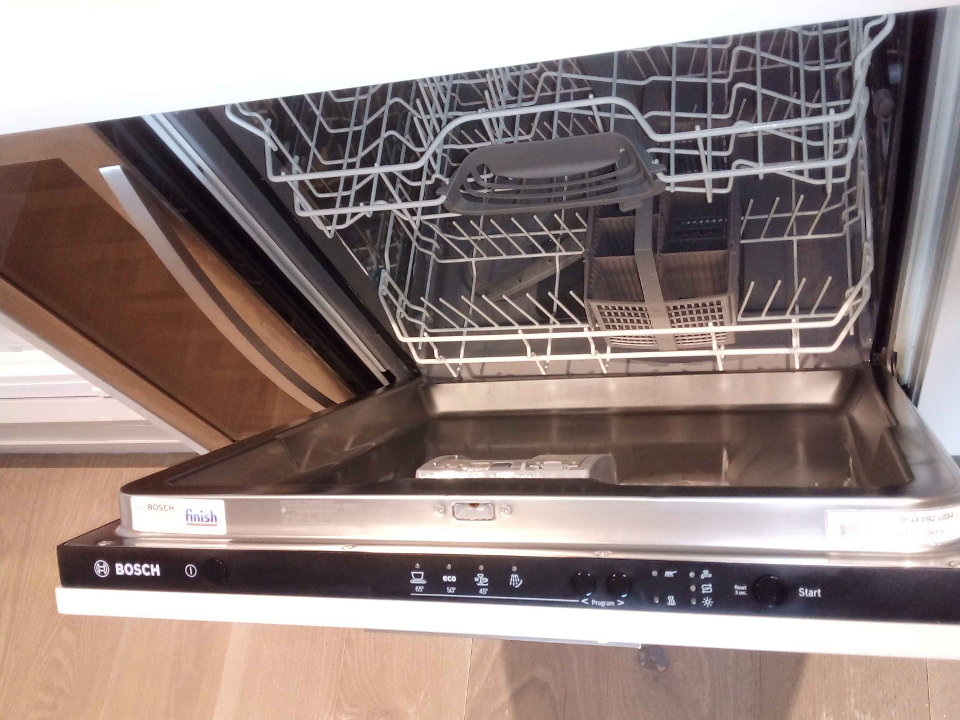 Connolly Cleaning Ltd work photo 1