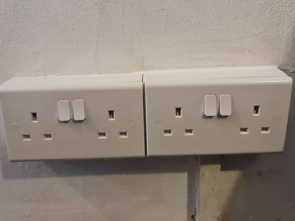 Taz Electrician work photo 2