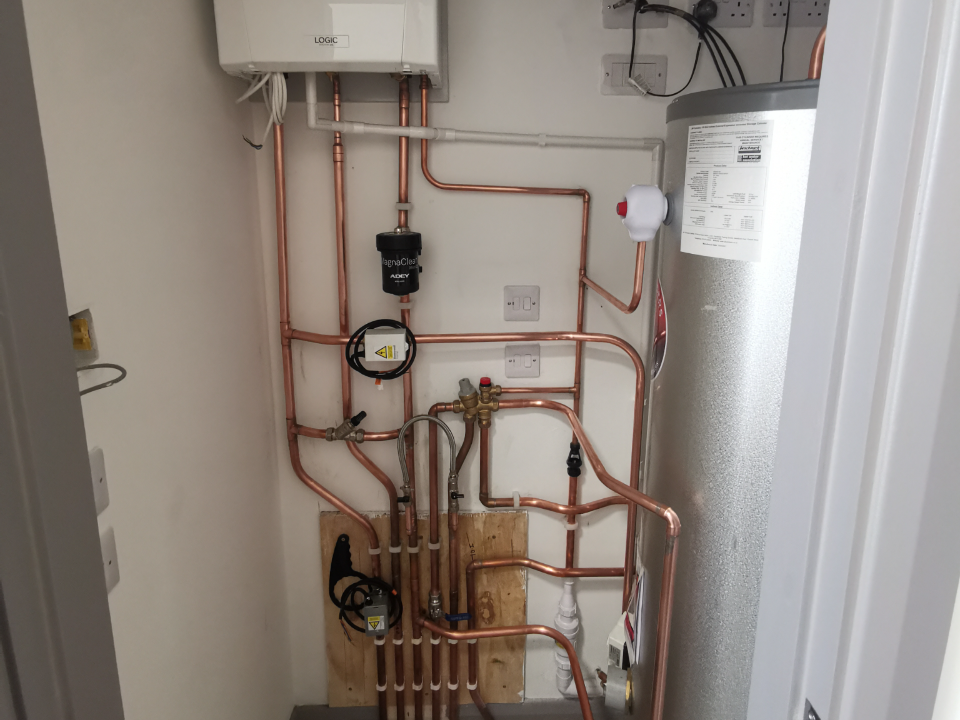 Dura Ace Plumbing & Heating Ltd work photo 1