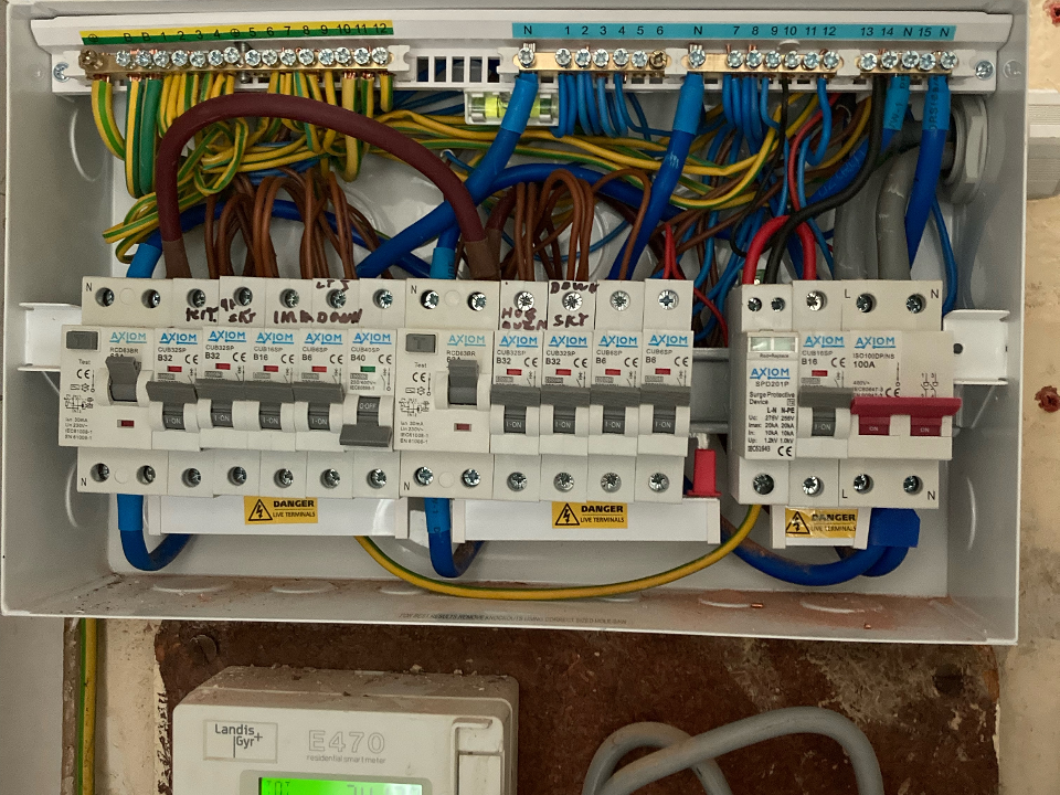 PETRU ELECTRICAL SERVICES work photo 2