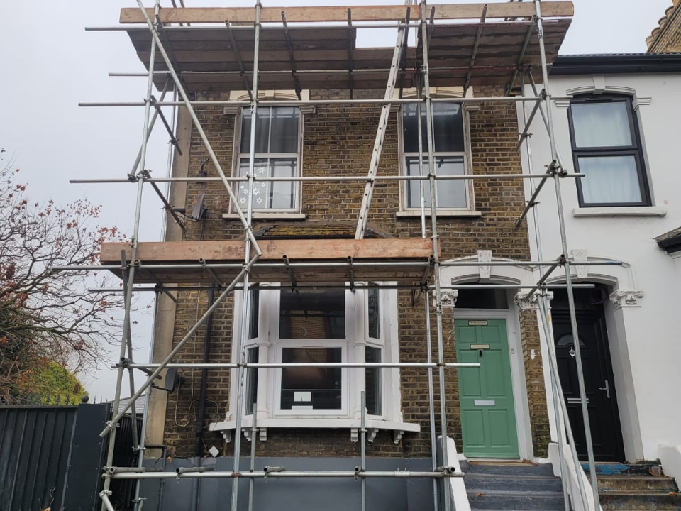 FINE LINE ROOFING & BUILDING LTD work photo 3