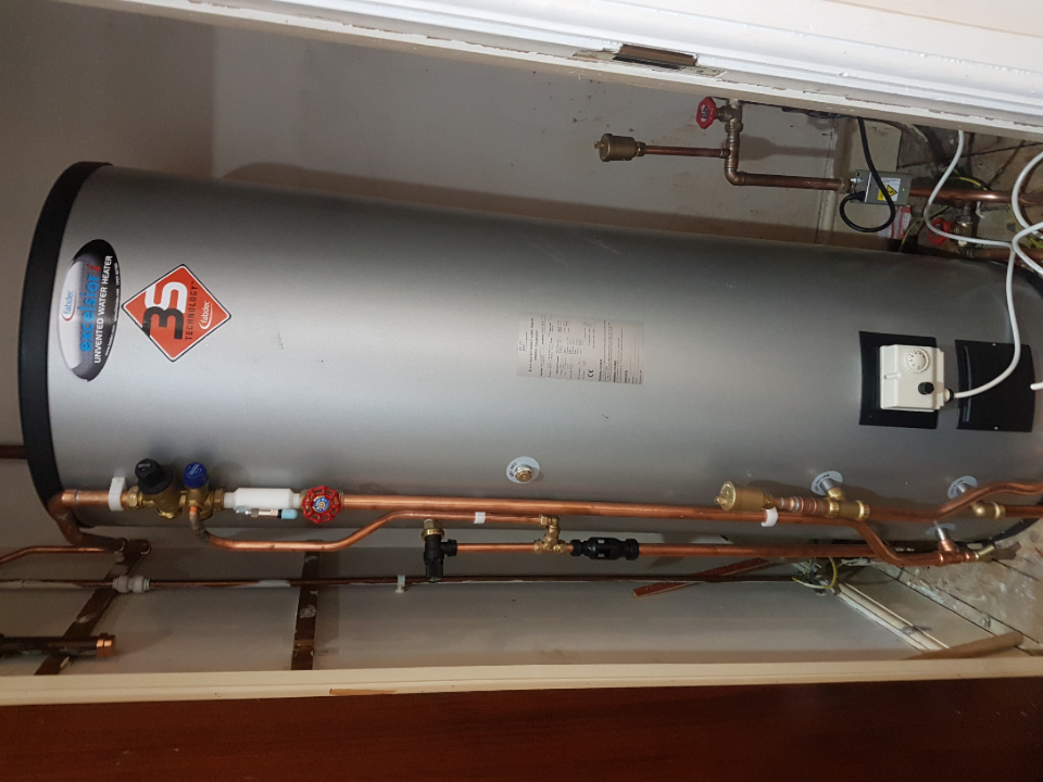 Royals Plumbing work photo 8
