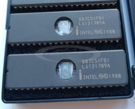układ D87C51FB1 16MHz CDIP-40 INTEL