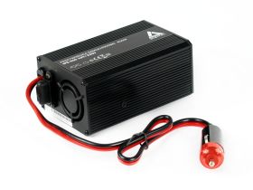 Samochodowa przetwornica napięcia 12 VDC / 230 VAC IPS-400 400W