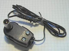 Separator zasilania do zasilacza antenowego z wtykiem IEC