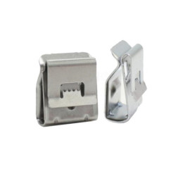 Klips kablowy mocowany do ramy modułu