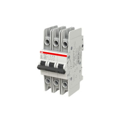 Wyłącznik System Pro M Compact, Typ K, 3-biegunowy, 8 A, 400 V ac, 24 V dc, ABB, SU200 MR 15 kA