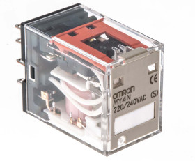 Przekaźnik mocy 240V ac 4PDT Omron 5 A 1.3W, Wciskane 18790Ω Wciskane