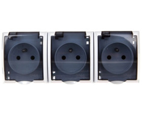 FALA Gniazdo hermetyczne potrójne z/u IP44 klapka przezroczysta białe GNH-3HZ/00/d