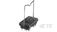Zacisk TE Connectivity do przekaźniki 4-biegunowe R10S Sprężyna