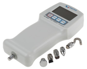 Miernik siły 500N Sauter Typ A – północnoamerykański/japoński 2-stykowy, typ C – wtyk europejski, typ G – brytyjski