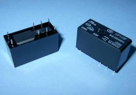12V 8A/250V 2STP HF115F-012-2ZS4A