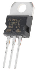 MOSFET N-kanałowy 13 A TO-220 600 V Pojedynczy 150 W 550 miliomów