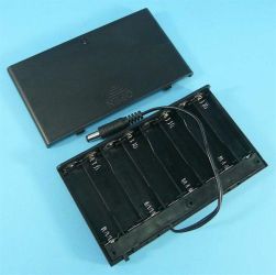 UCHWYT BATERII 8xAA (R-6) Z POKRYW.WYŁ.