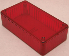 Obudowa Poliwęglan szerokość zew. 62 mm długość zew. 112 mm wys. zew. 27 mm Hammond IP54 Przezroczysty czerwony