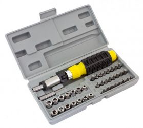 ZESTAW KLUCZY UNIWERS.41 ELEME